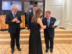 Landesrat Werner Amon zeichnete Judith Schusteritsch mit dem „prima la musica Europa-Sonderpreis″ aus.